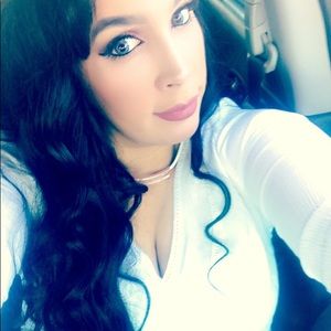 Meet your Posher, Christina